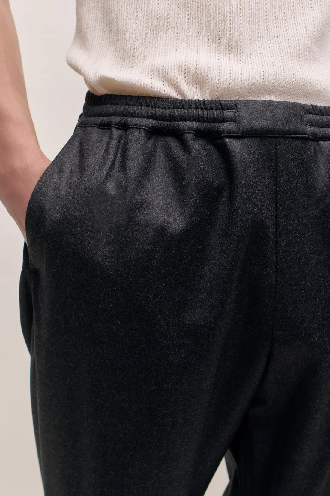 A Kind Of Guise Banasa Pants Donkey Grey