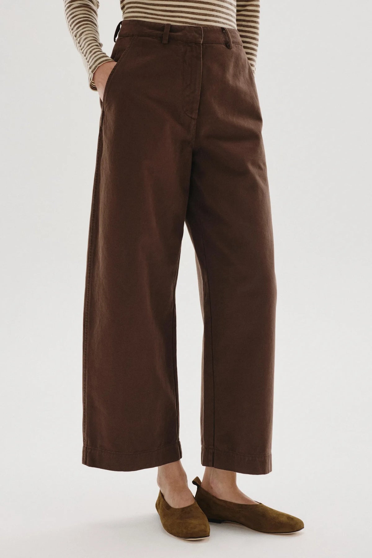 Pomandere Barrel-leg Brushed Cotton Drill Trousers Cocoa