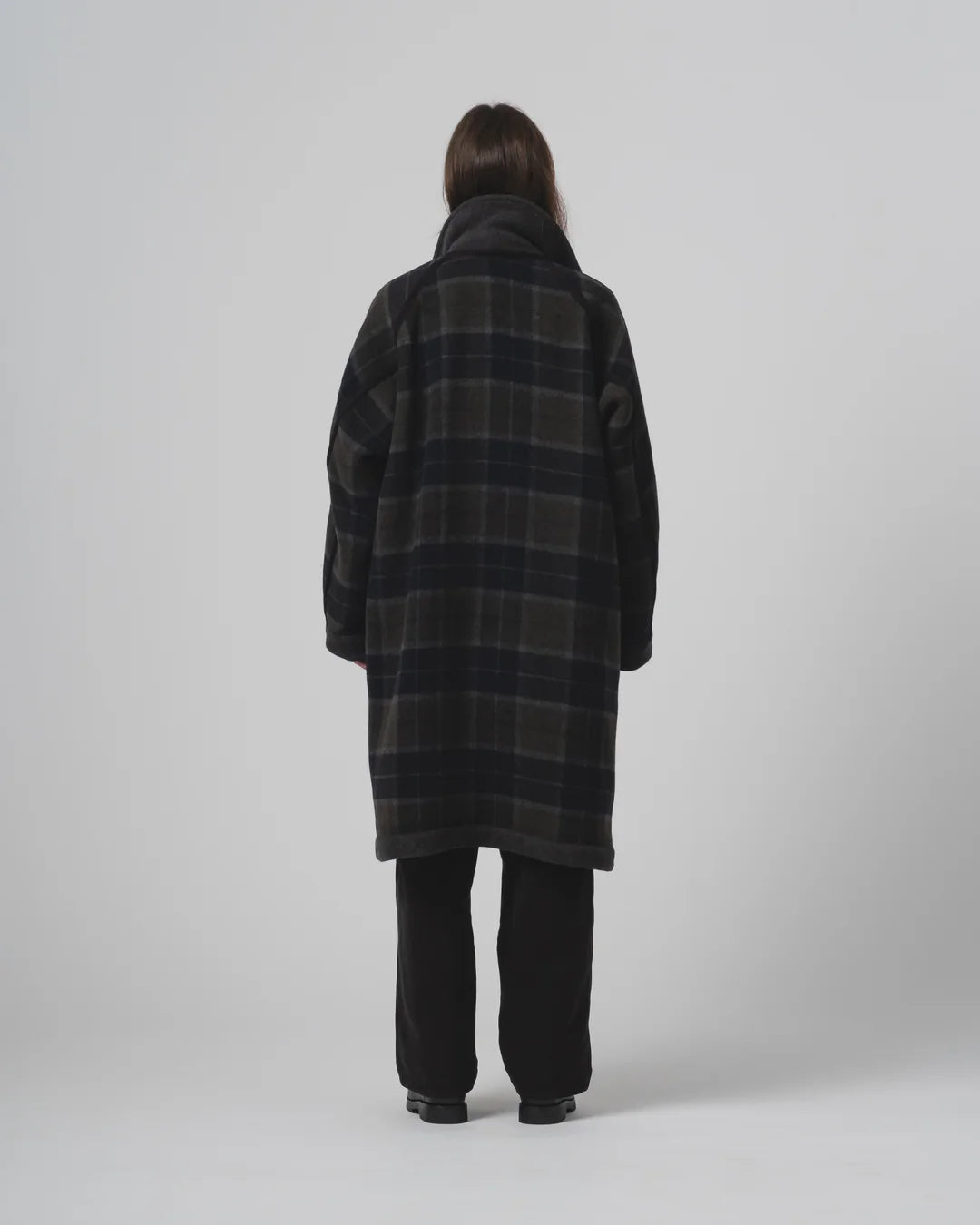 Girls Of Dust Army Trench Golf Wool Caviar