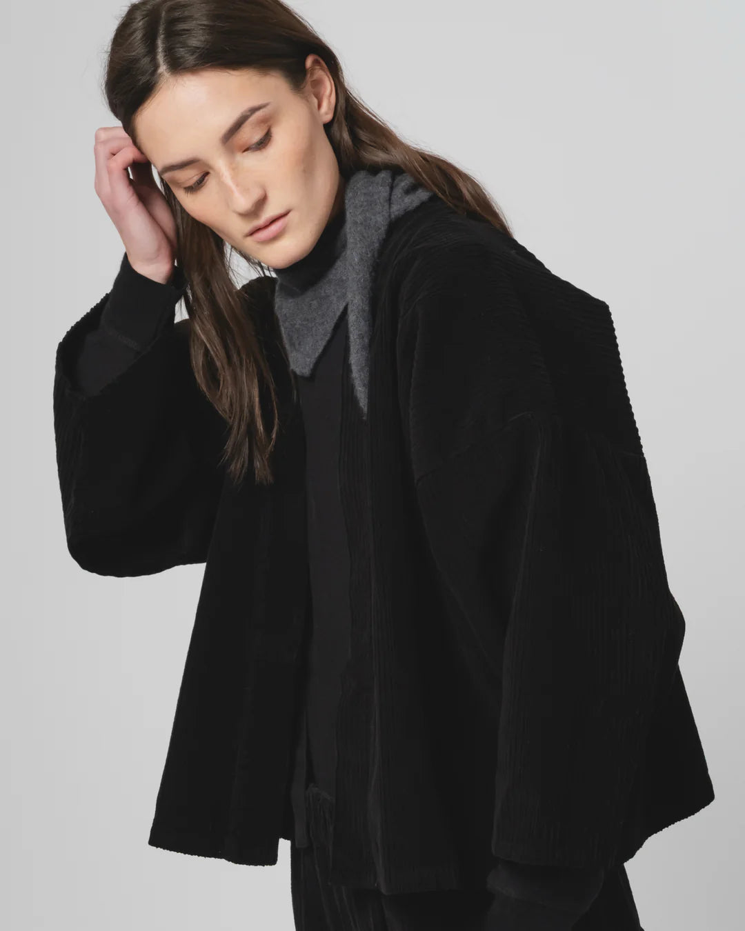 Girls Of Dust Kimono Dream Cord Black