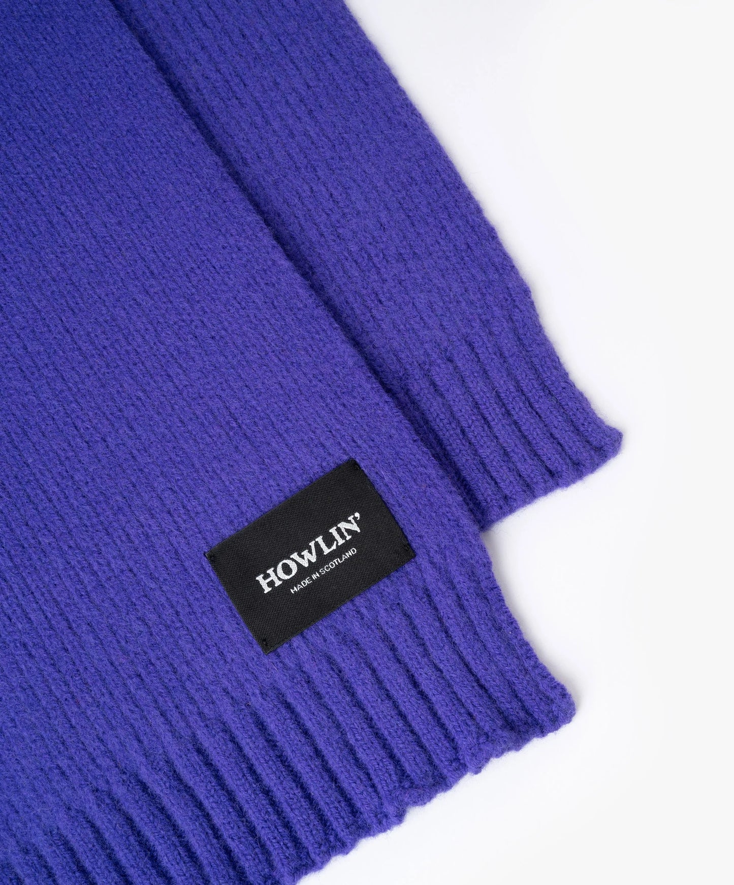 Howlin' King Jammy Scarf - Violet Eyes