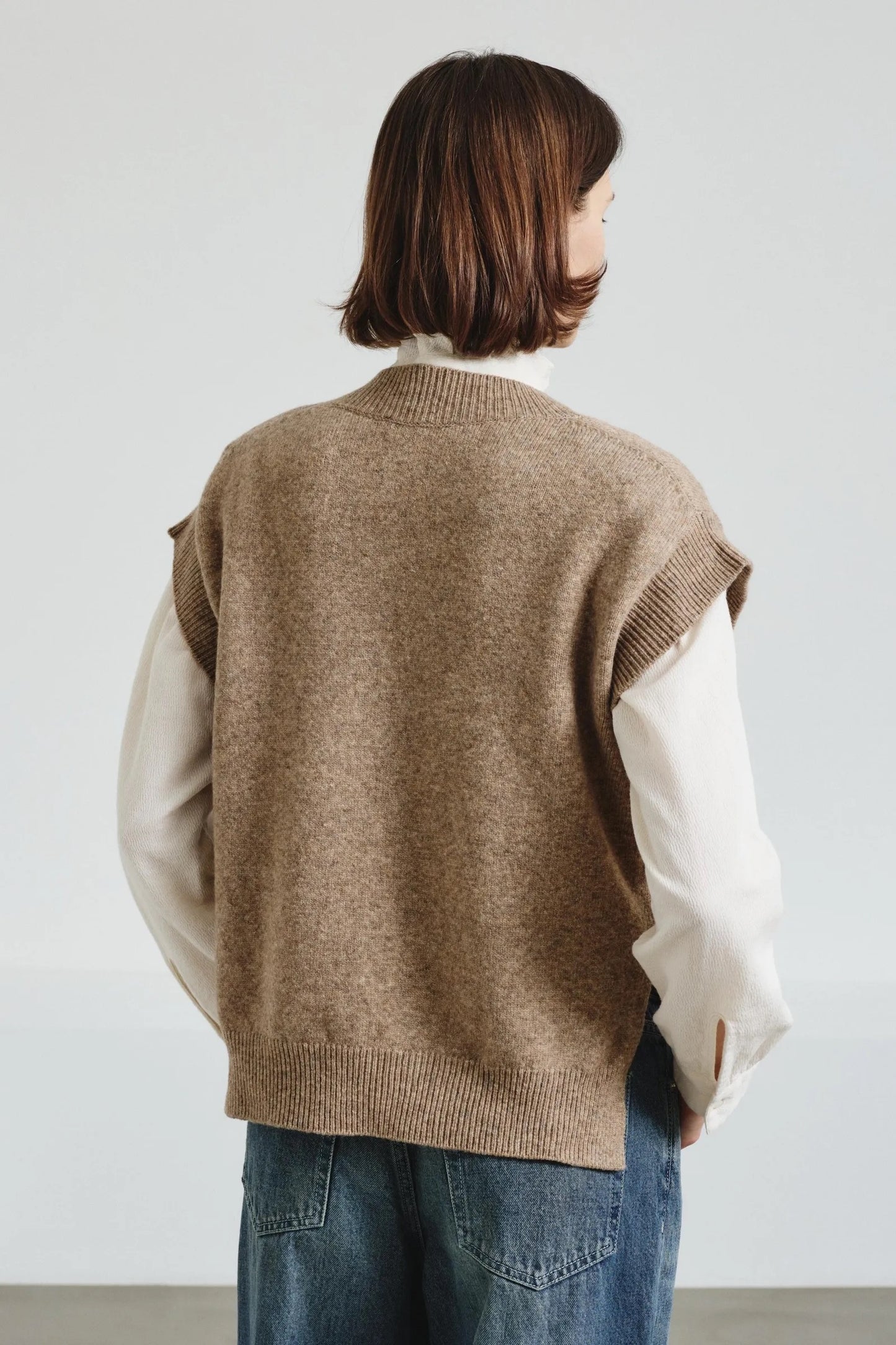 Pomandère Vest in Felted Merino Wool Dove Grey