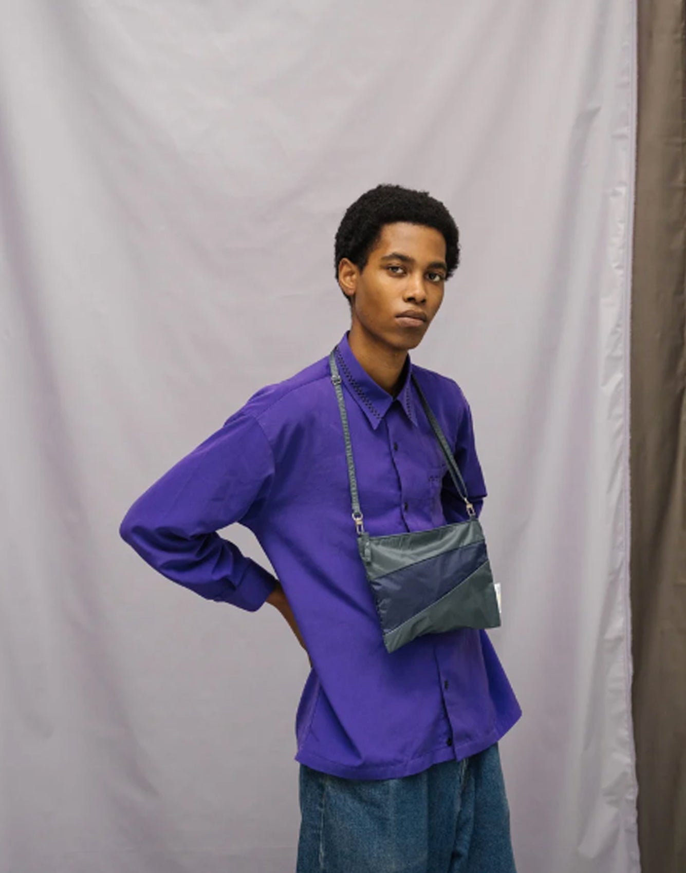 Susan Bijl The New Pouch Go&Navy Medium