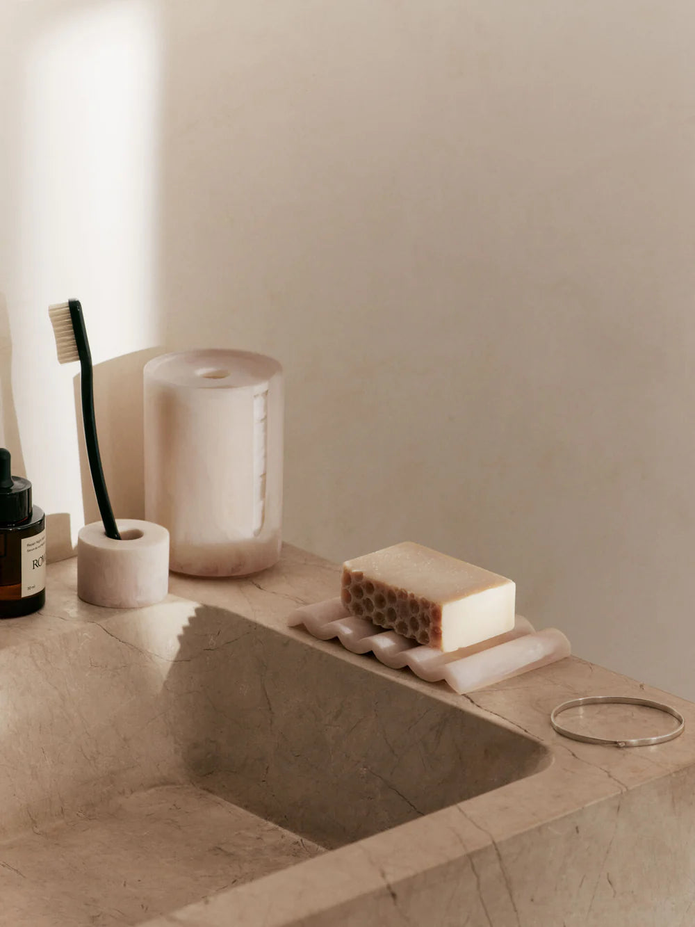 Ferm Living Mist Soap Dish Pearl
