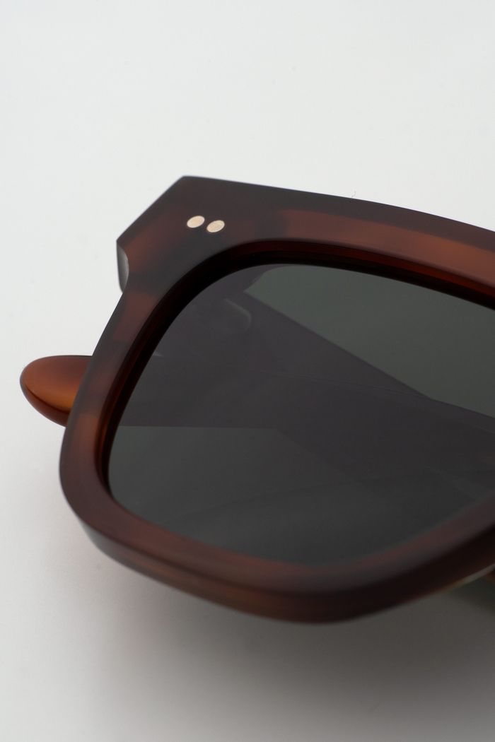 Monokel Ellis Amber