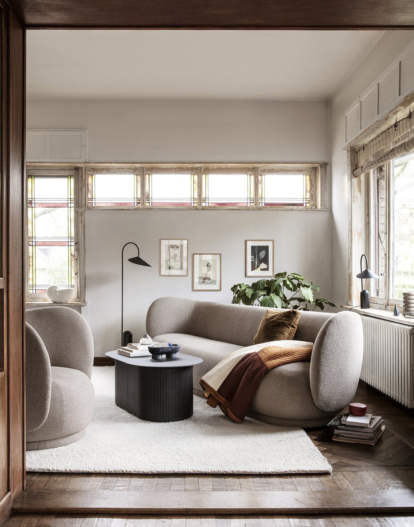 Ferm Living Arum Floor Lamp Black