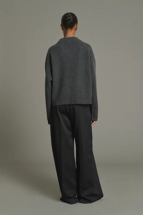 Soeur Julie Oversize V Collar Pull Anthracite Grey