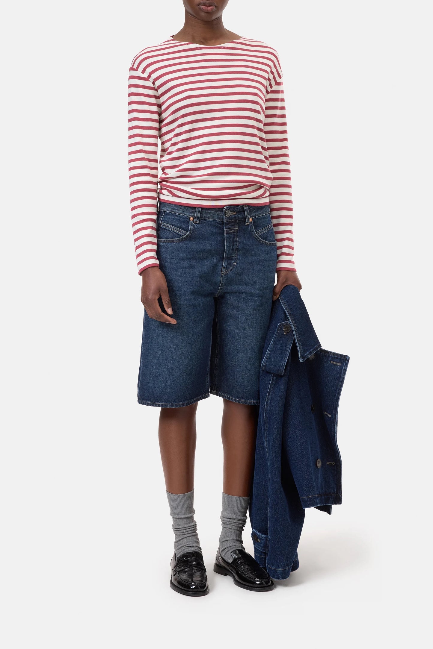 Closed Basic Longsleeve Cherry Red