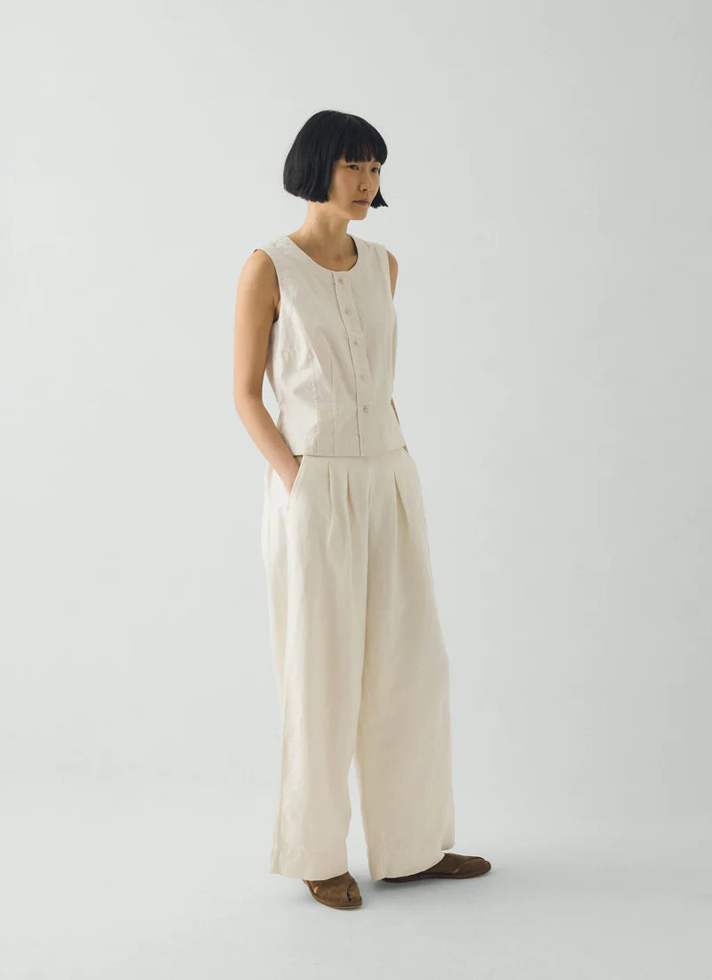 Toast Cotton Linen Poplin Sleeveless Top Ecru