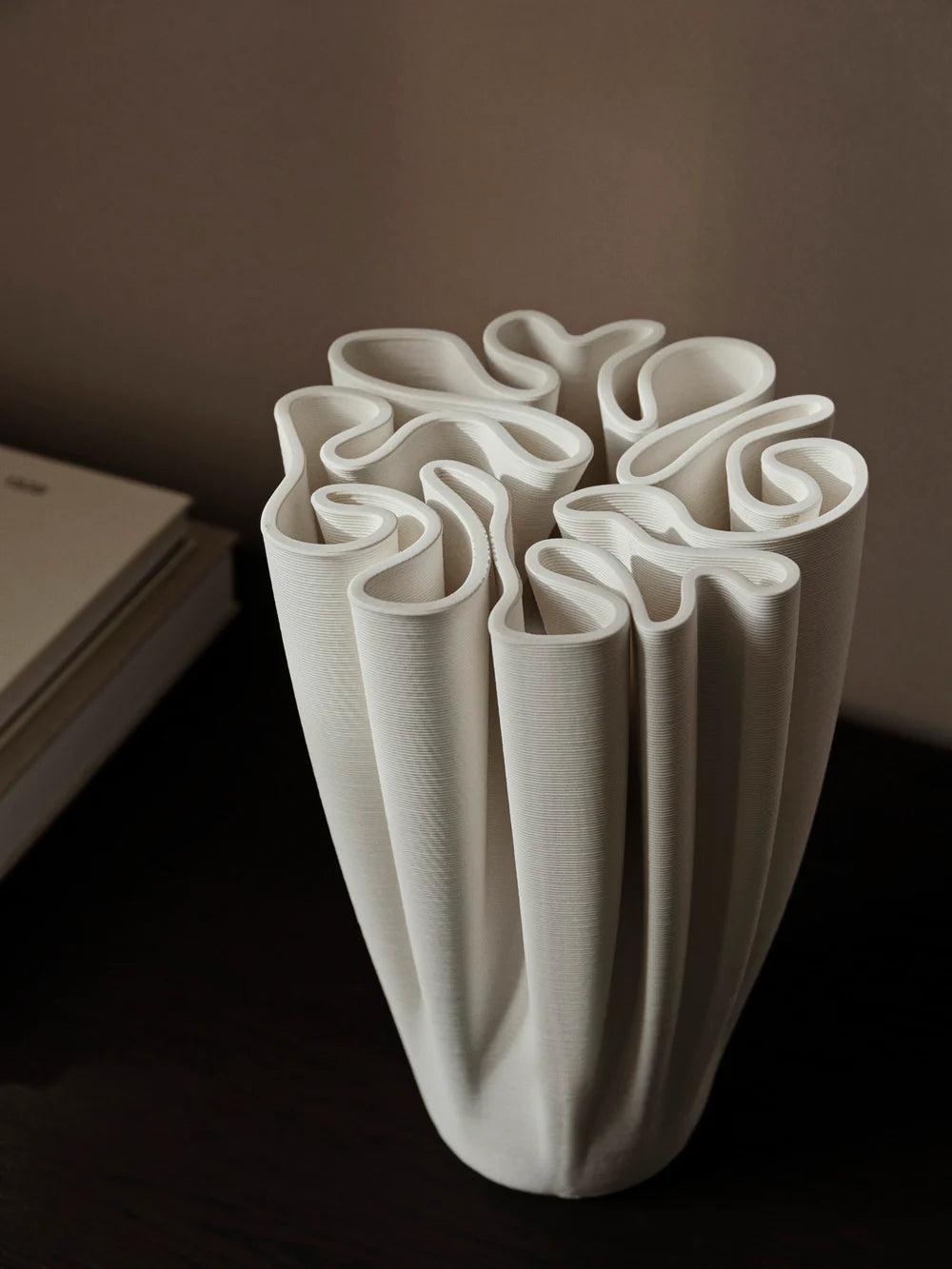 Ferm Living Dedali Vase - Large - Off White