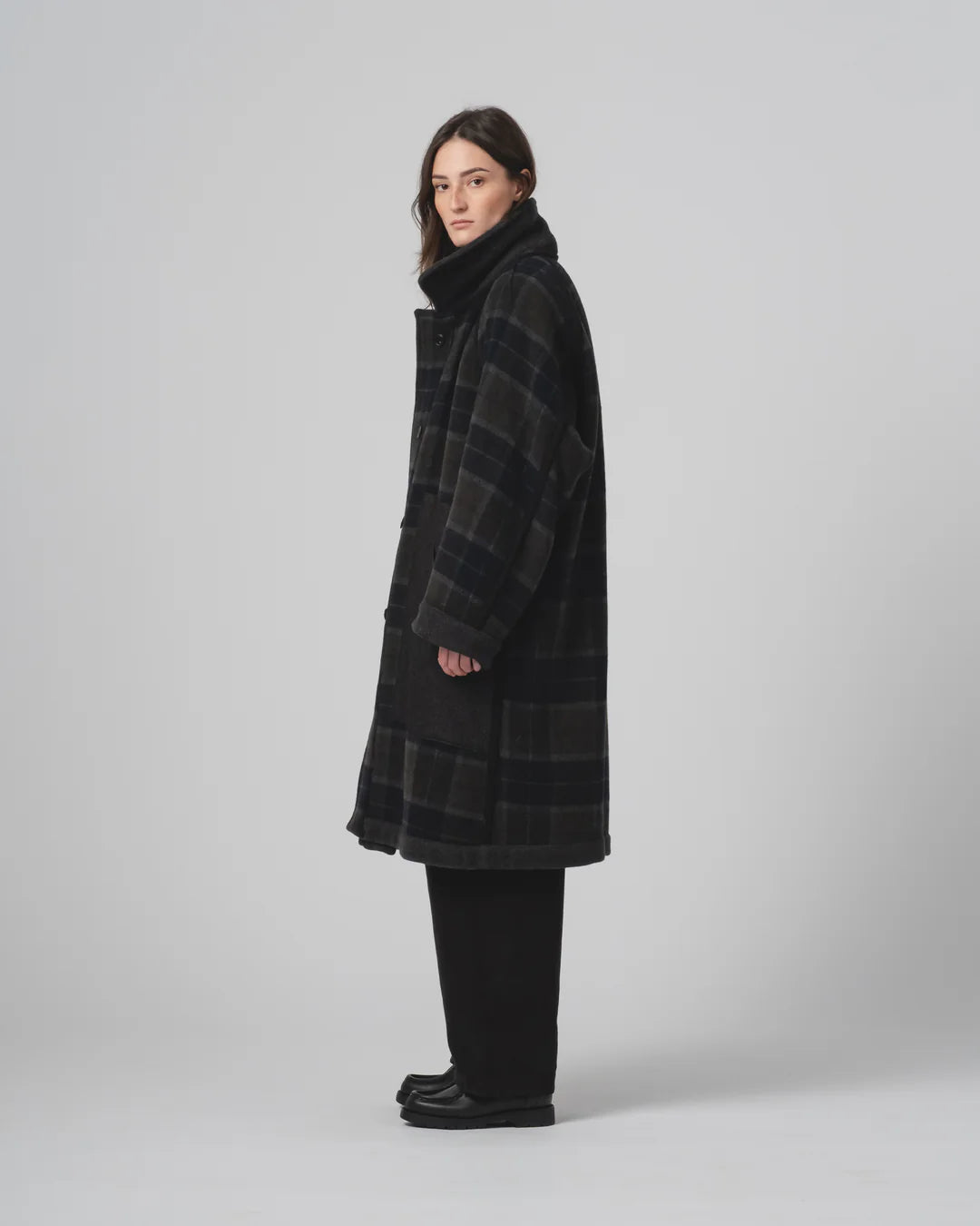 Girls Of Dust Army Trench Golf Wool Caviar