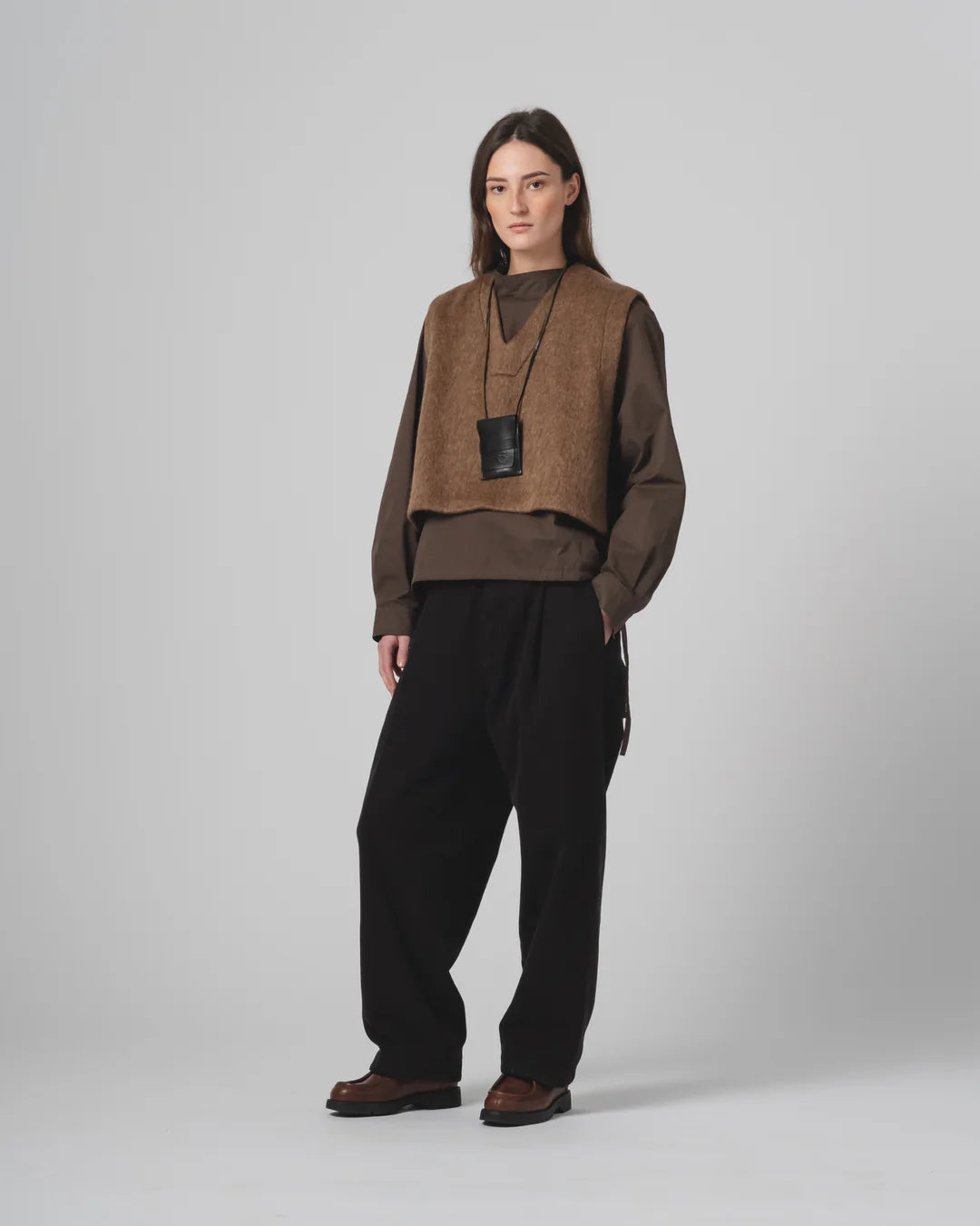 Girls Of Dust Vee Vest Mohair Fleece Java Brown