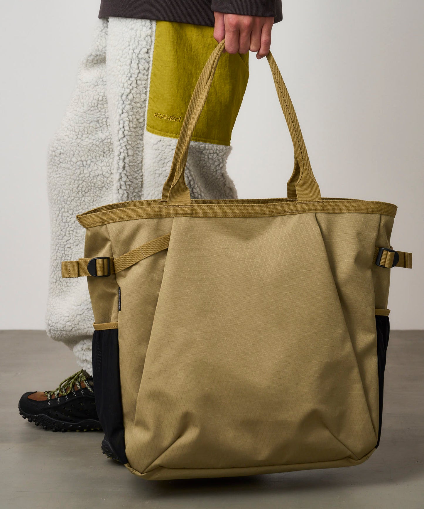 Gramicci Climbing Tote Bronze Olive