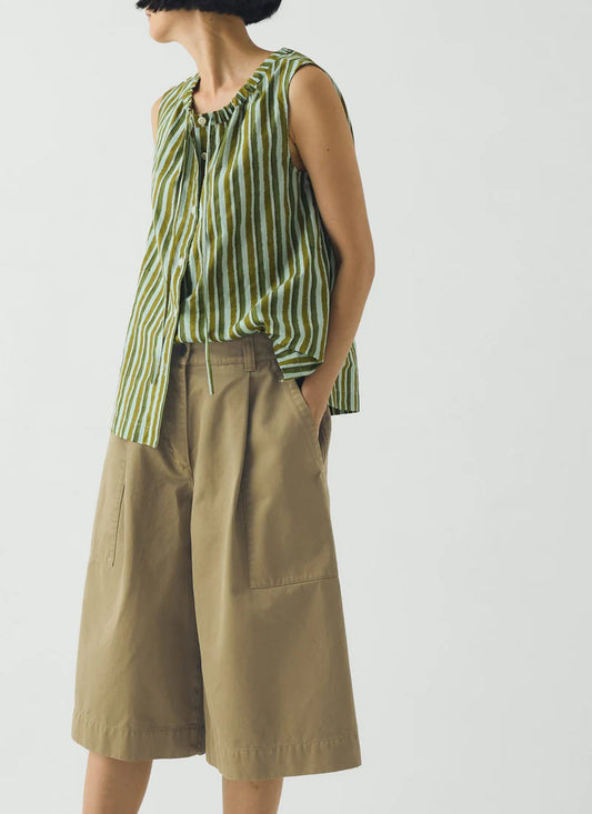 Pleated Cotton Twill Shorts Olive Leaf
