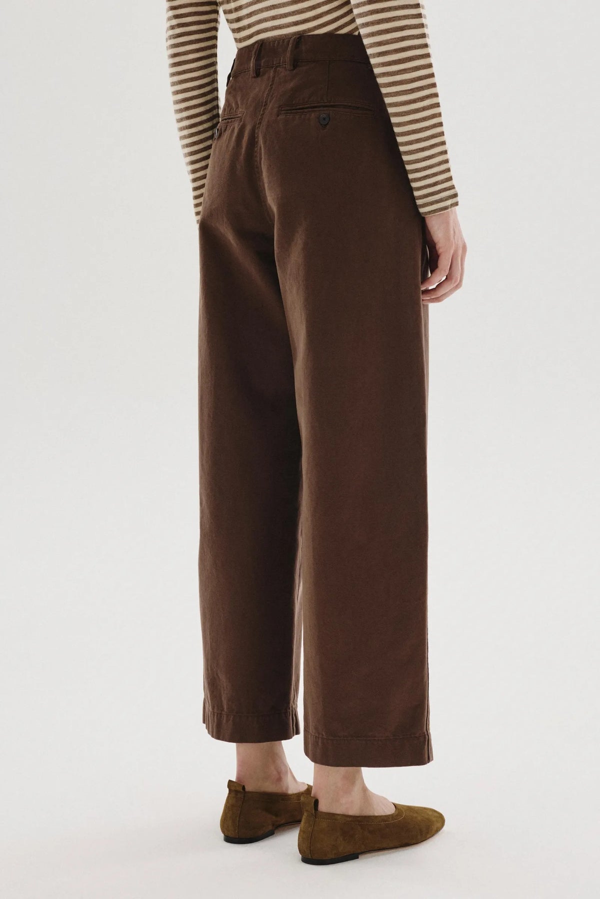 Pomandere Barrel-leg Brushed Cotton Drill Trousers Cocoa