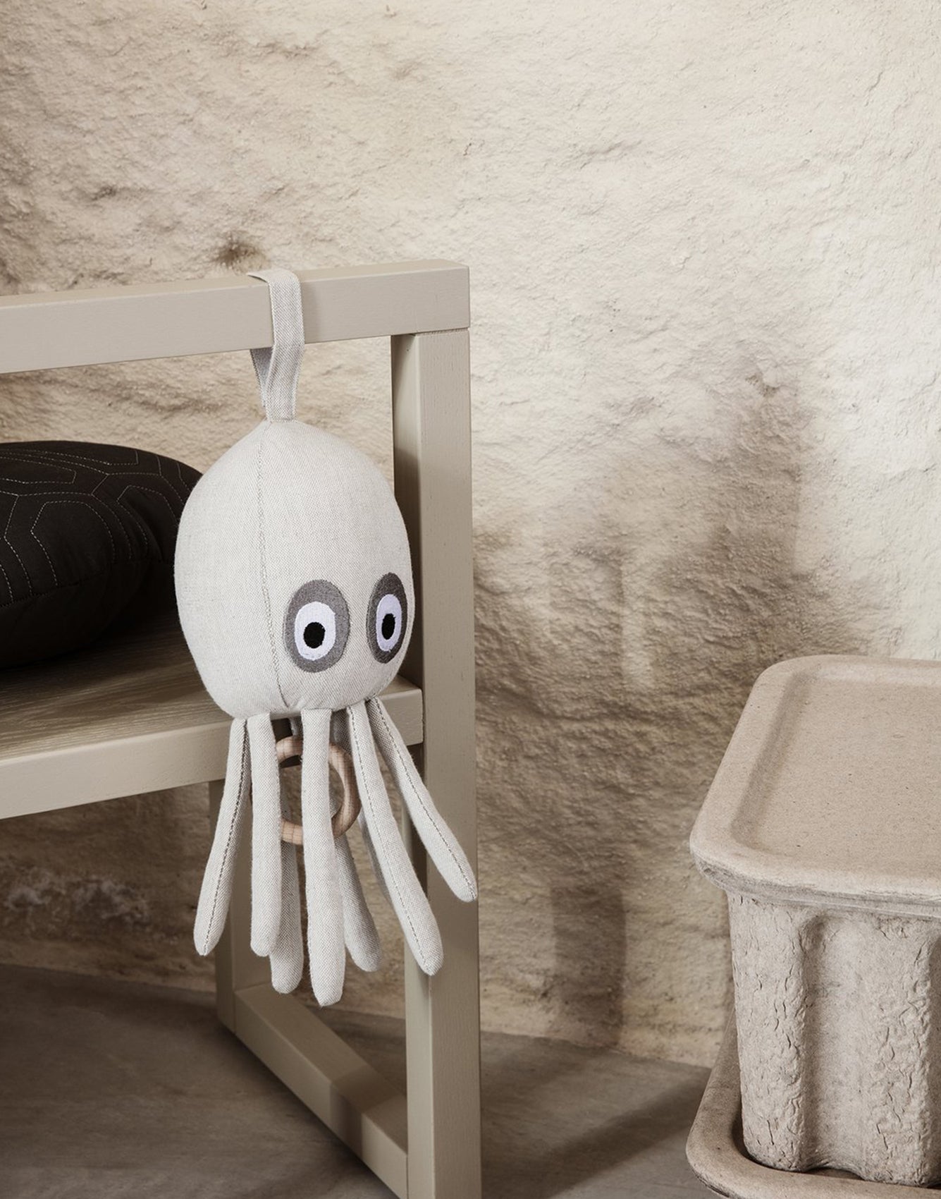 Ferm Living Octopus Music Mobile Sand